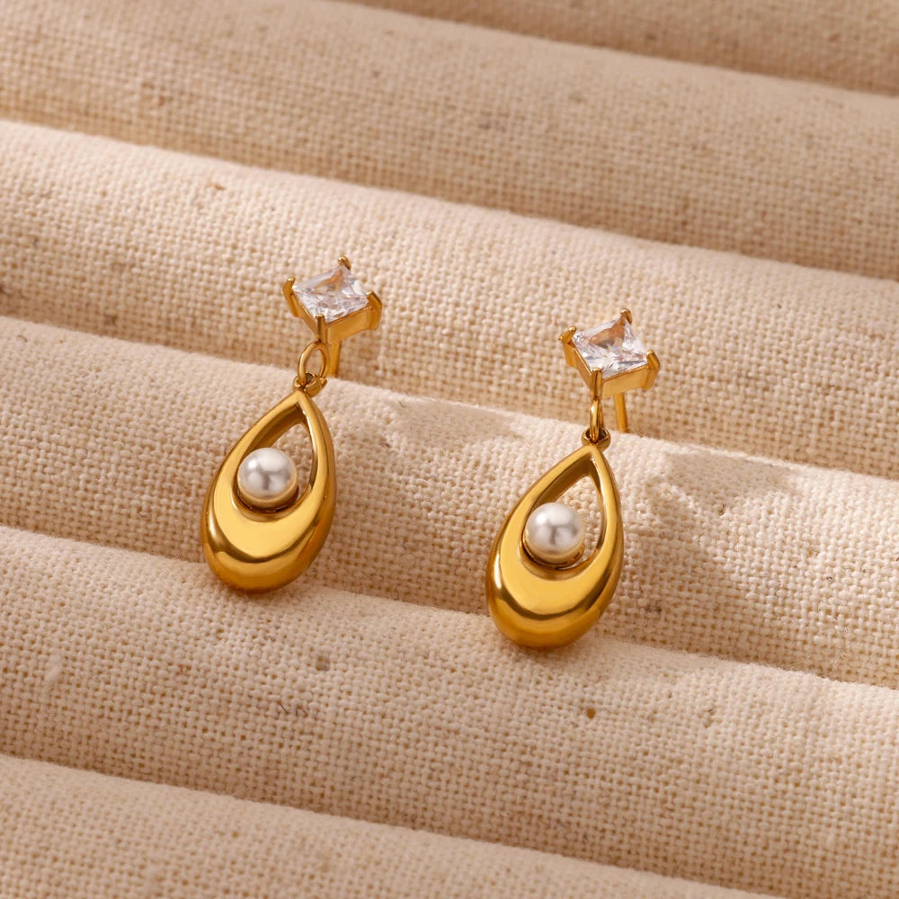 Pearl Drop Earrings