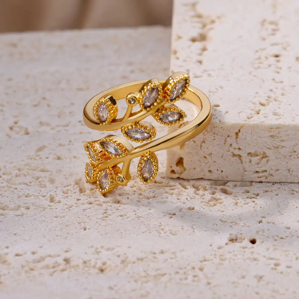 Double Leaves Ring