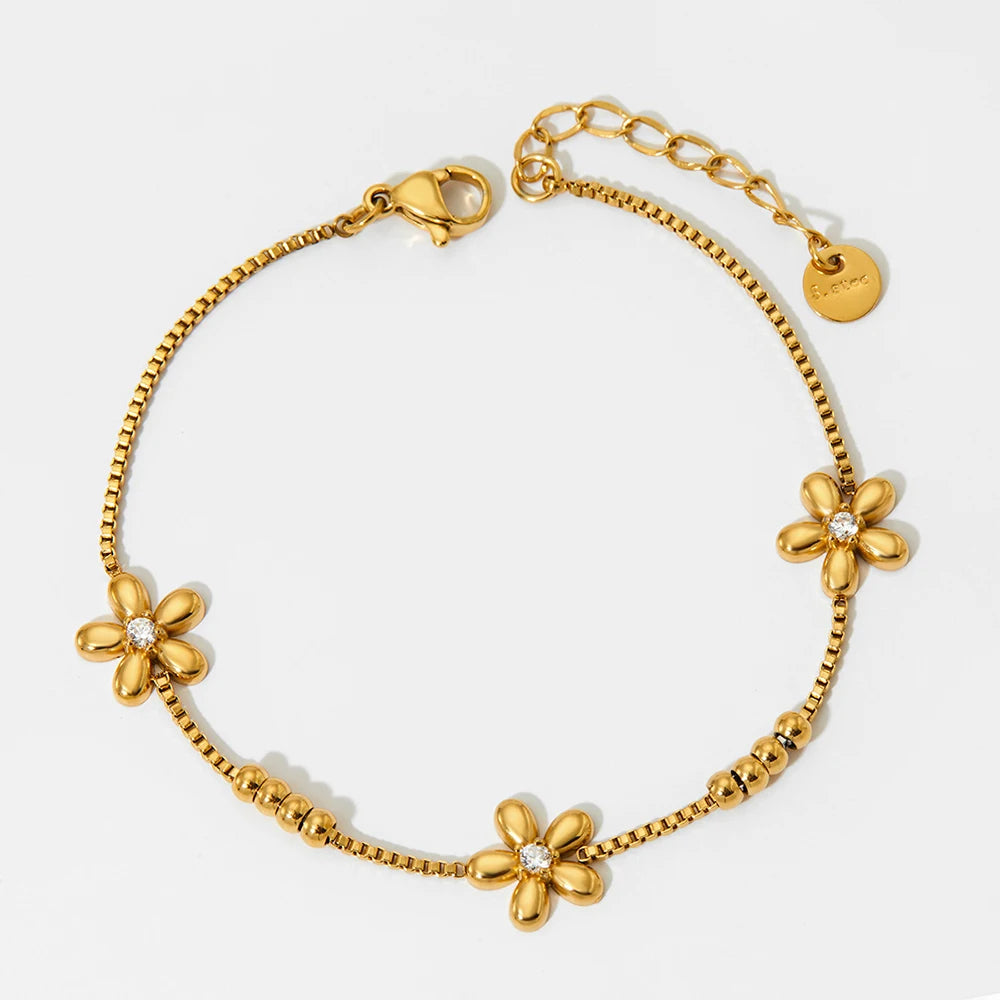 Dainty Flower Bracelet