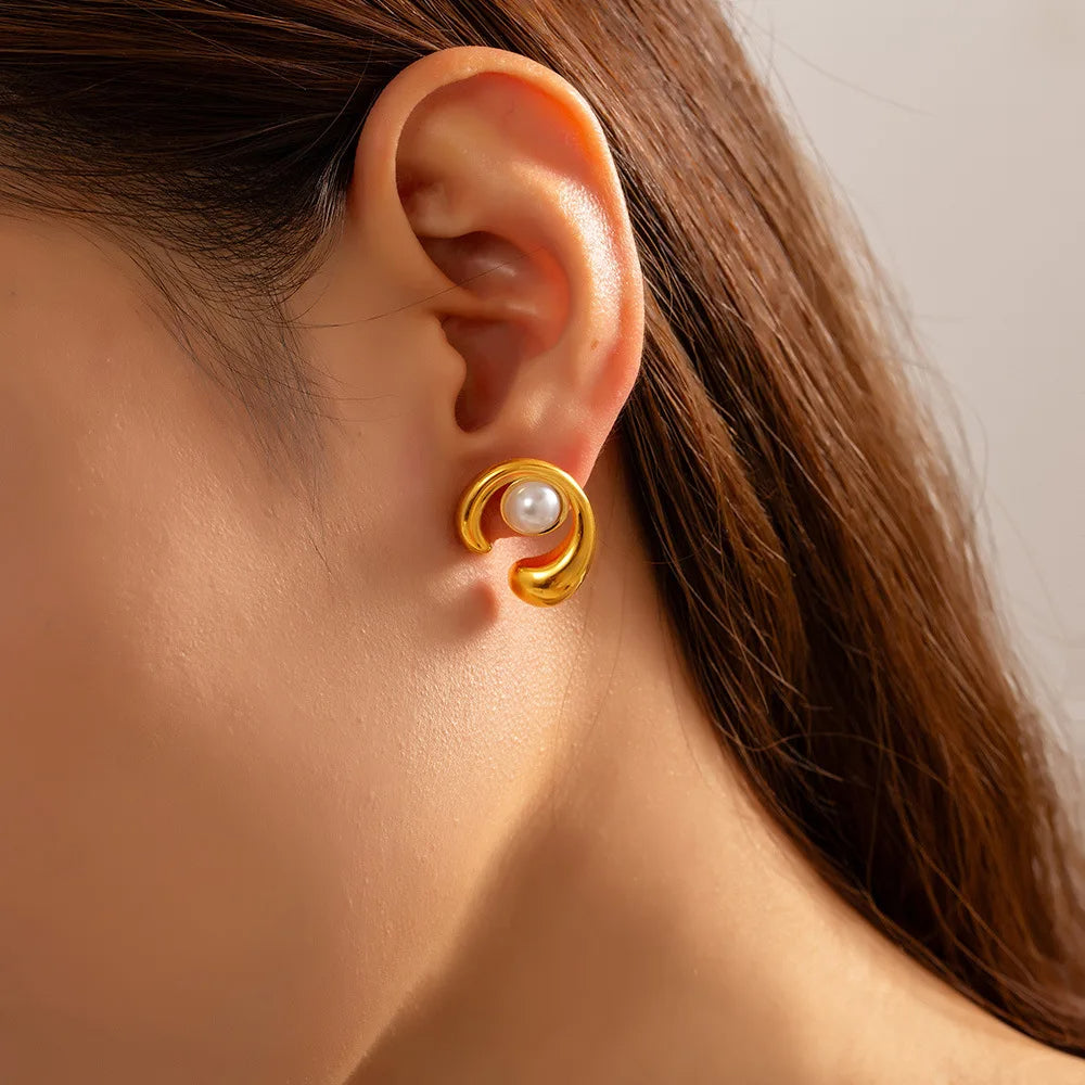 Chunky Pearl Earrings
