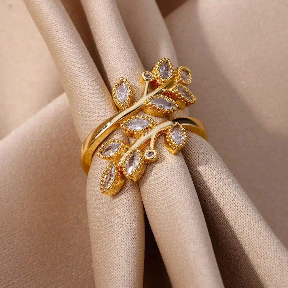 Double Leaves Ring