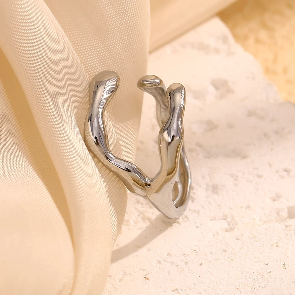 Irregular Lines Ring