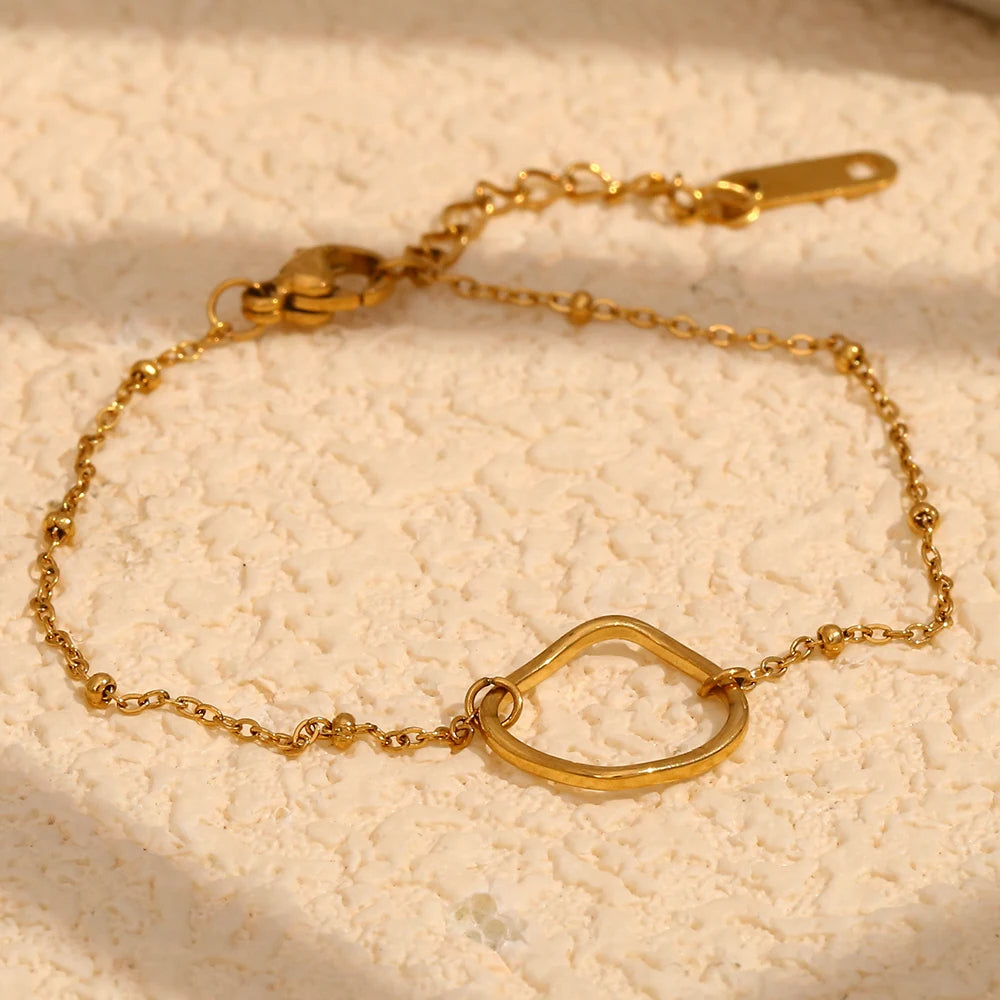 Irregular Circle Bracelet