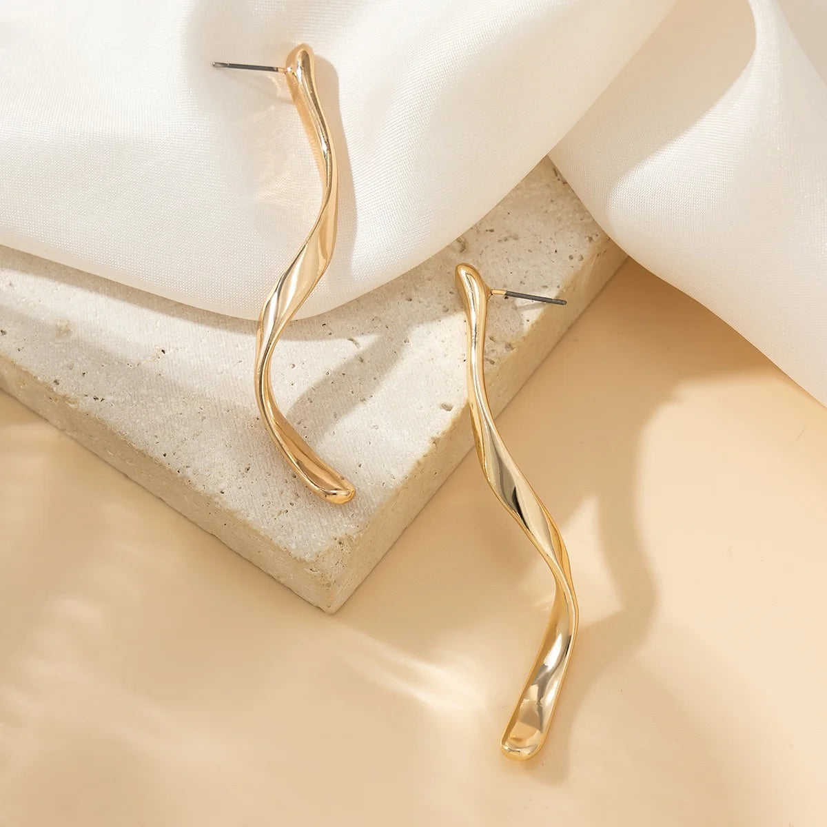 Asymmetric Retro Earrings