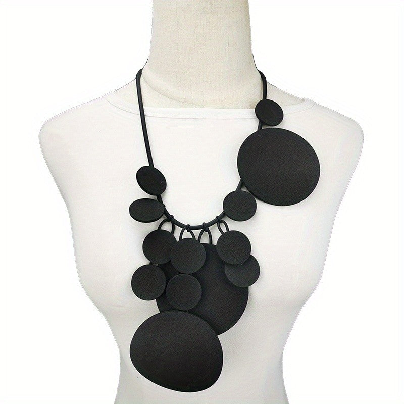 Asymmetric Black Circle Necklace