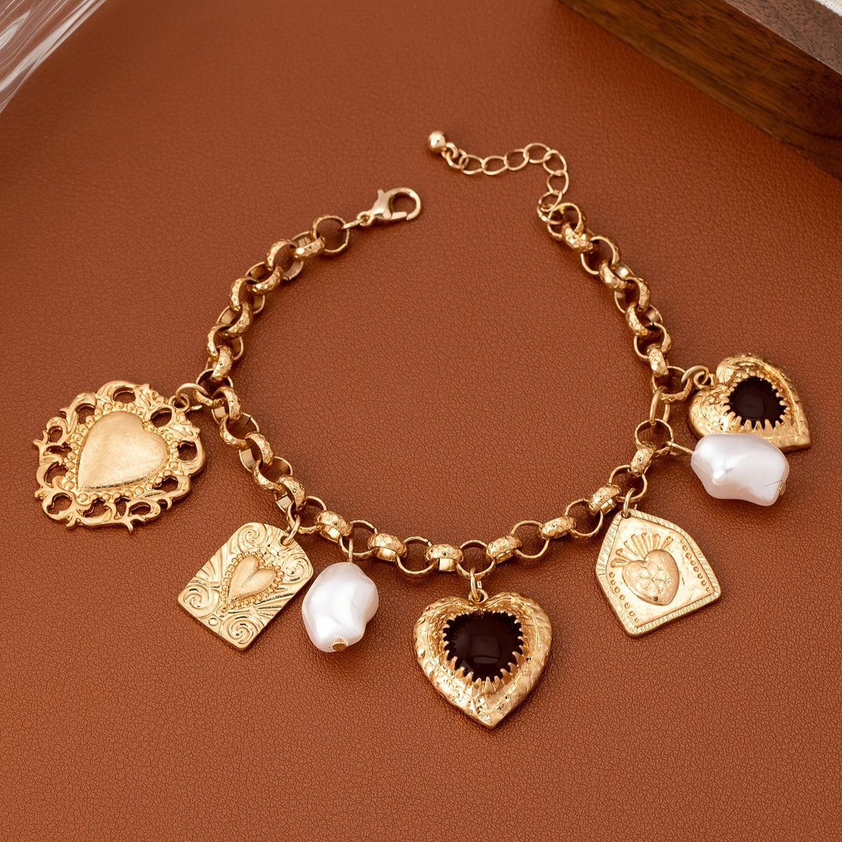 Vintage Heart Charm Bracelet