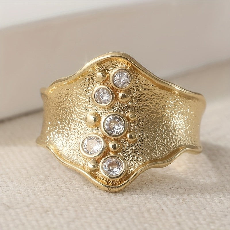 Vintage Irregular Zircon Ring