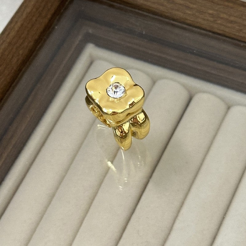 Abstract Gold Flower Stone Ring