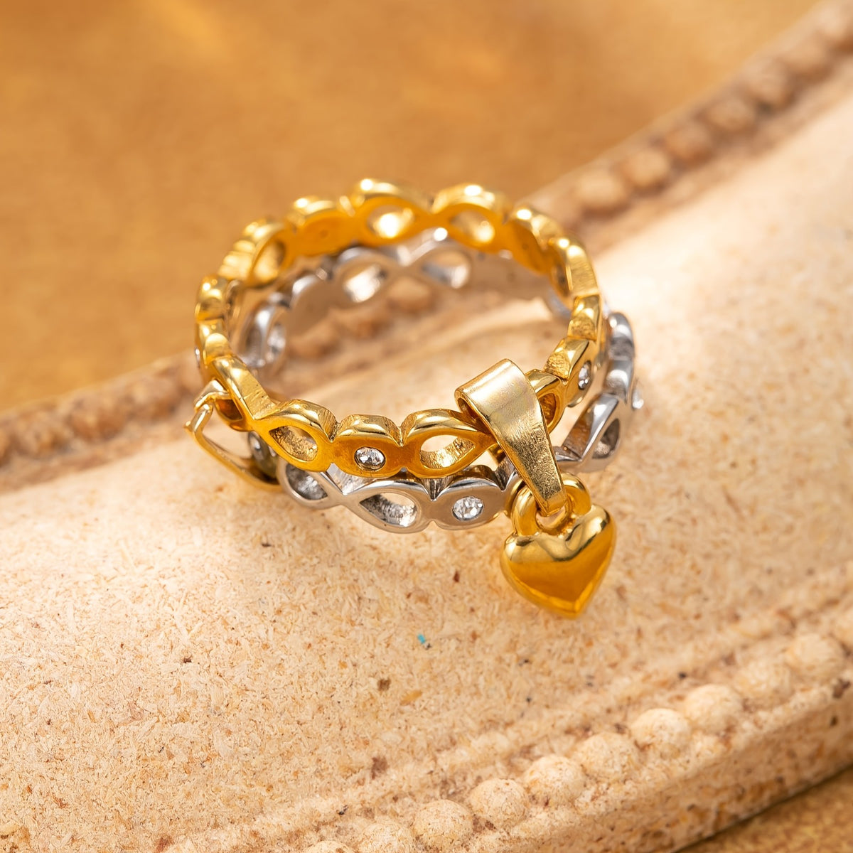 18k Two-Tone Heart Charm Ring