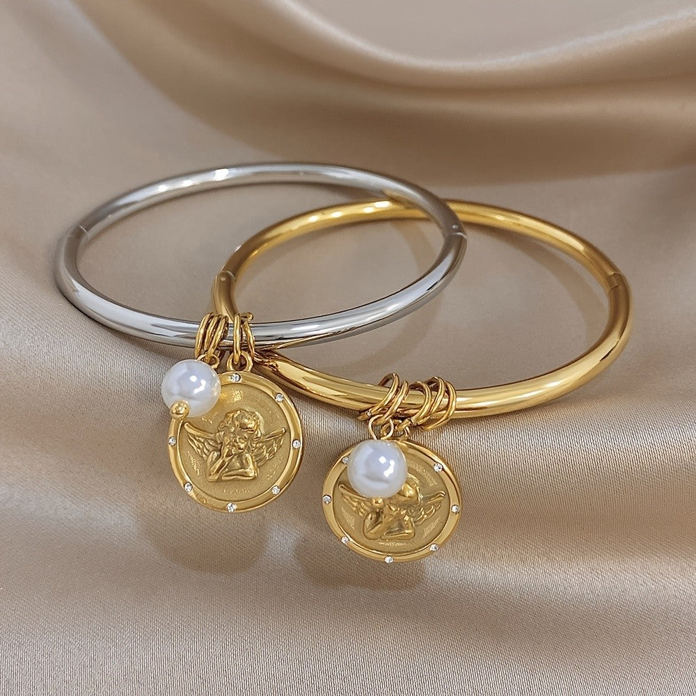 18k Angel Charm Pearl Bangle