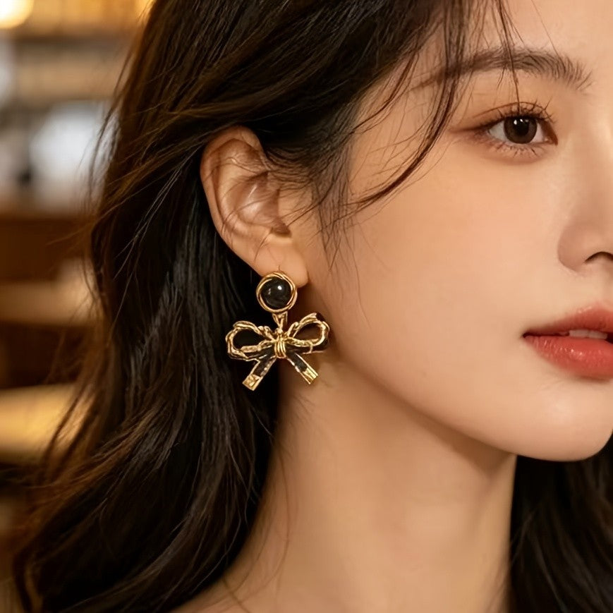 S925 Black Chain Bow Stud Earrings