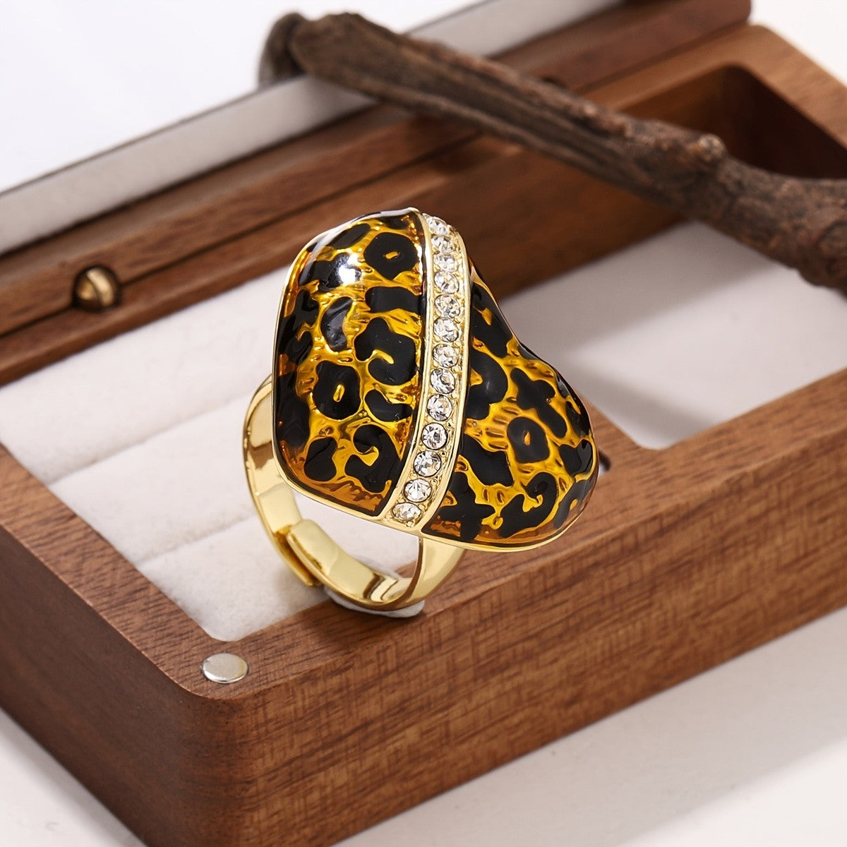 Vintage Leopard Print Heart Ring