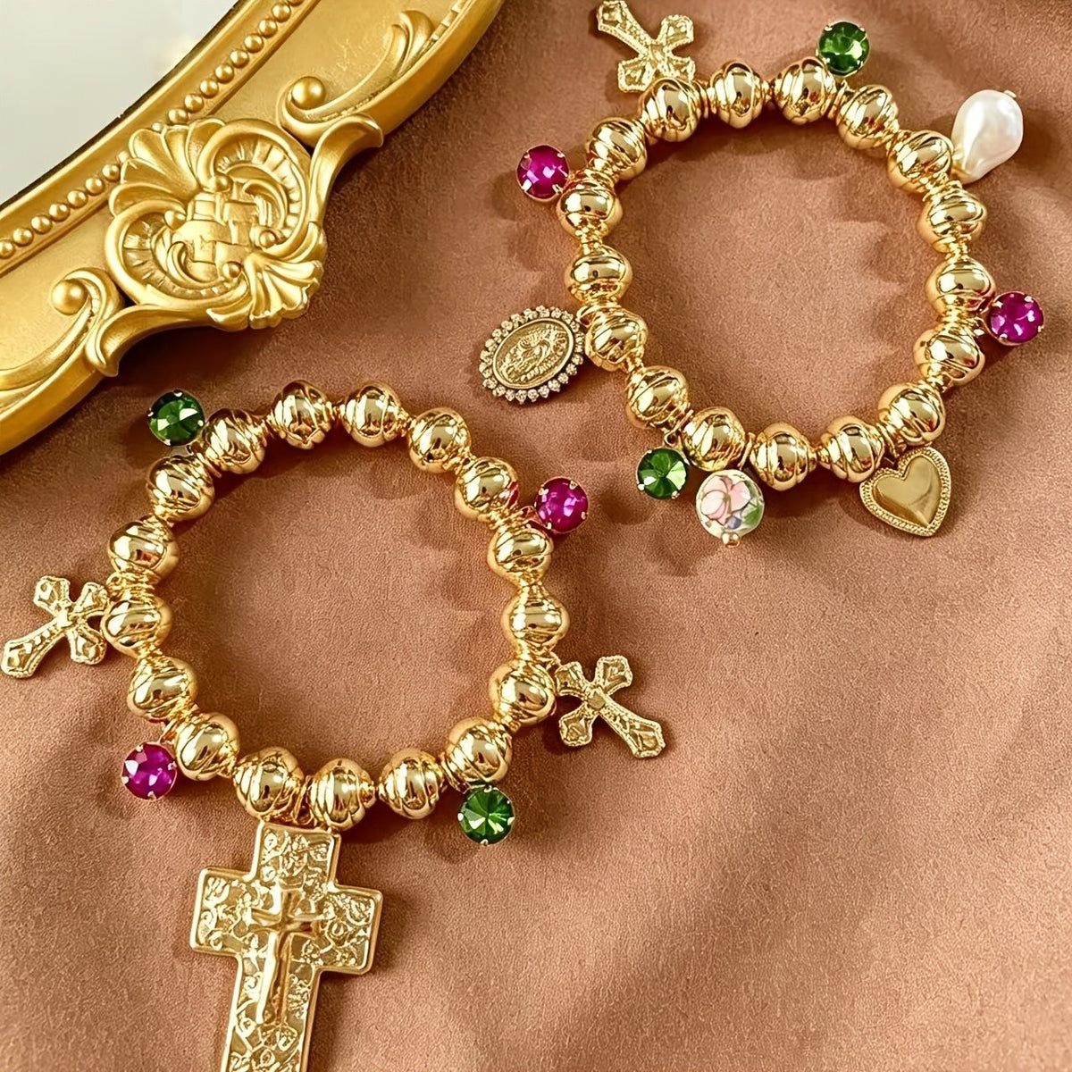 18k Vintage Cross Bead Bracelet