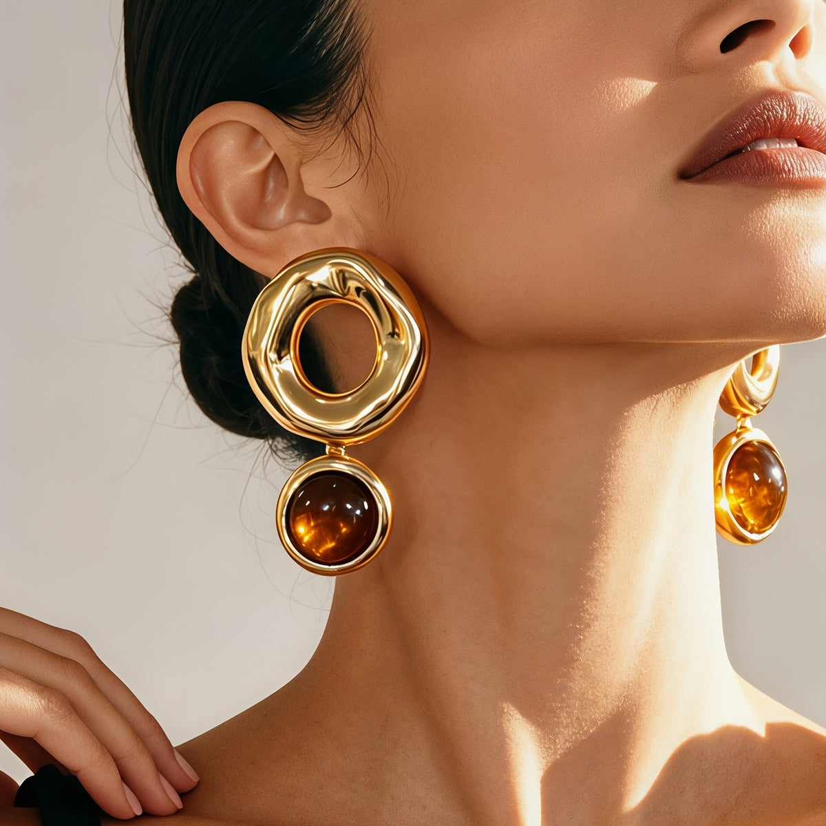 Vintage Gold Hollow Drop Earrings