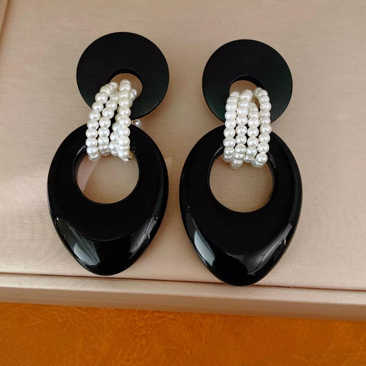 Geometric Black Resin Pearl Drop Earrings