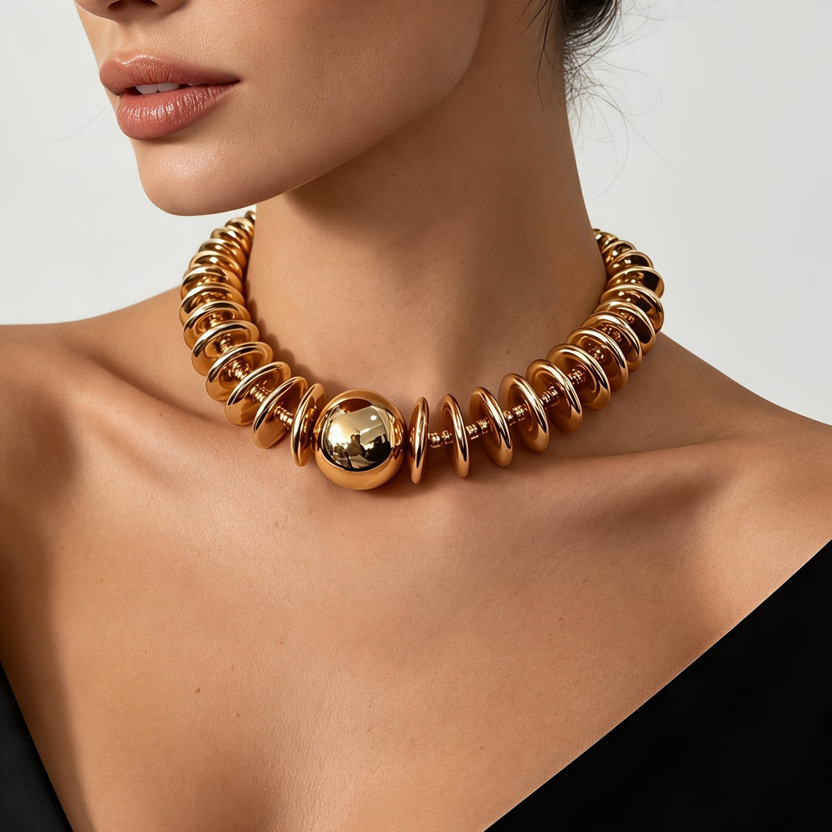 Geometric Disc Bead Necklace