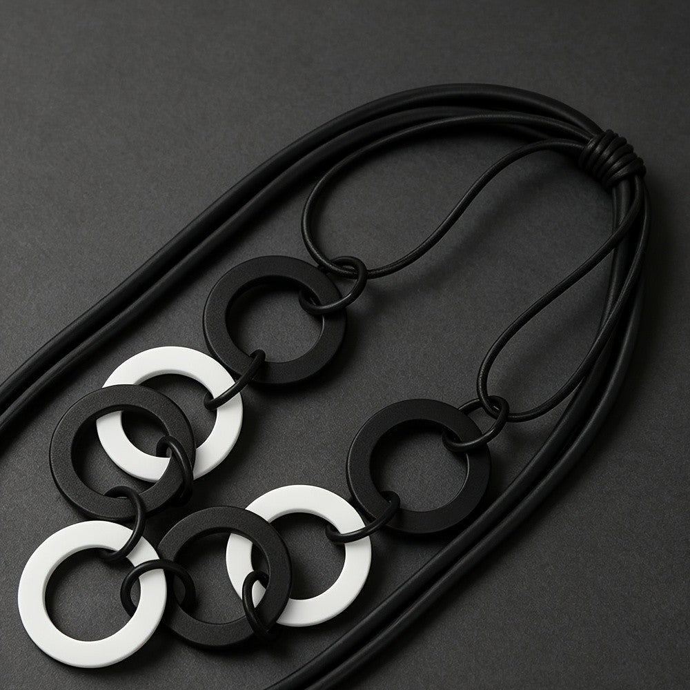 Geometric Black and White Circle Necklace