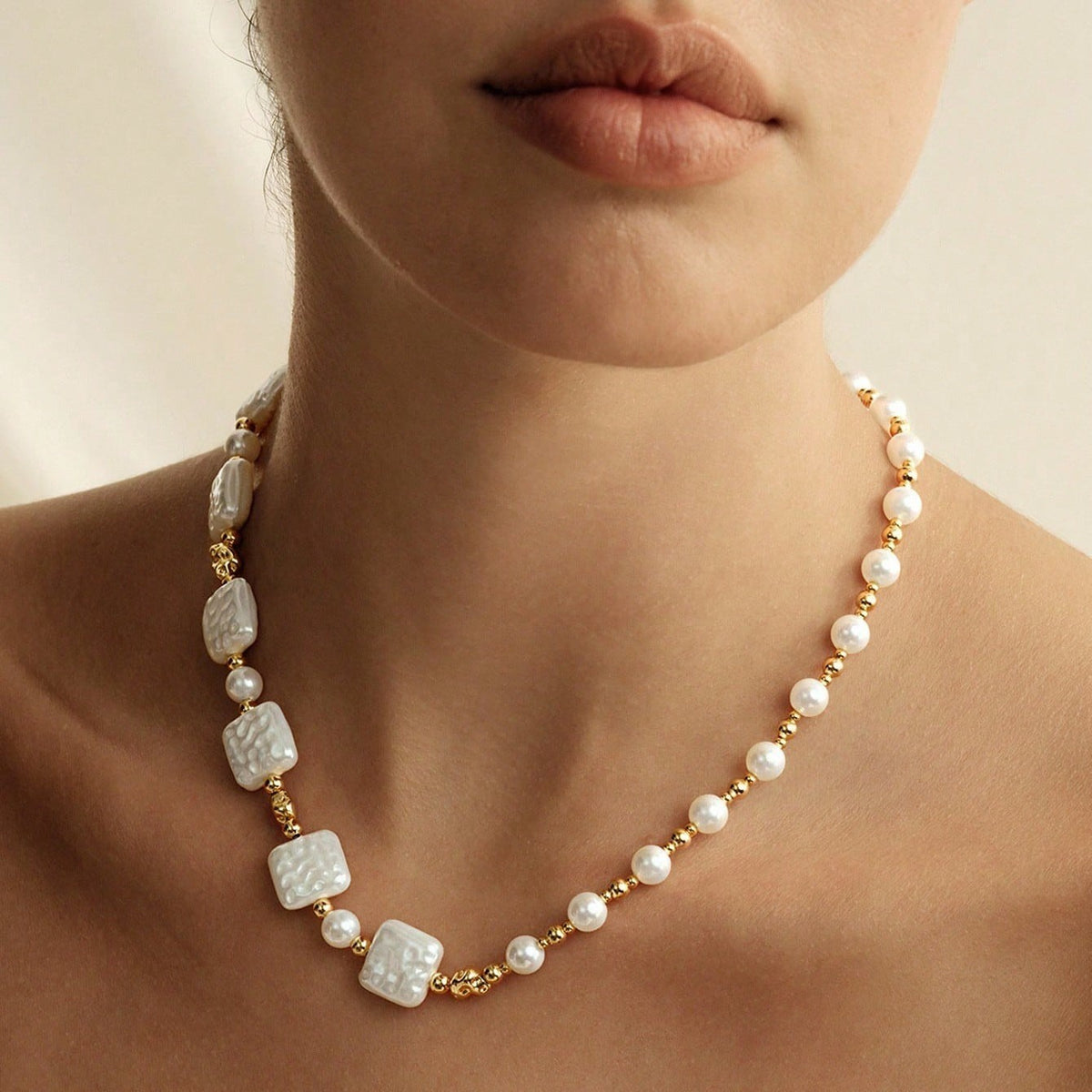 Asymmetric Square Pearl Necklace