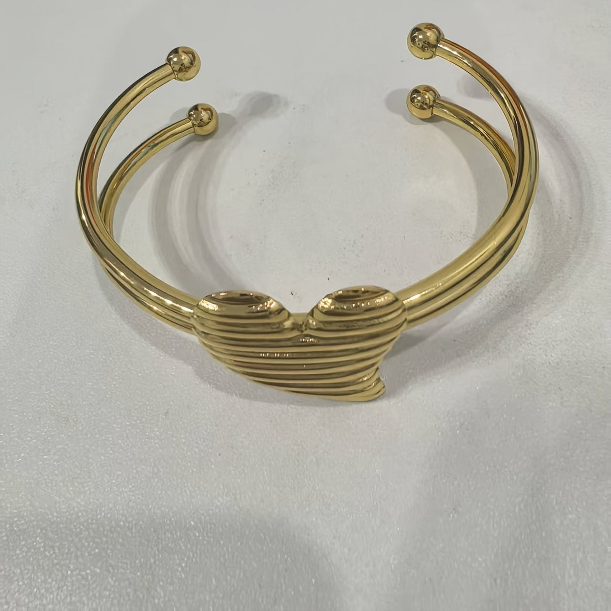 Vintage Ribbed Heart Open Cuff Bracelet