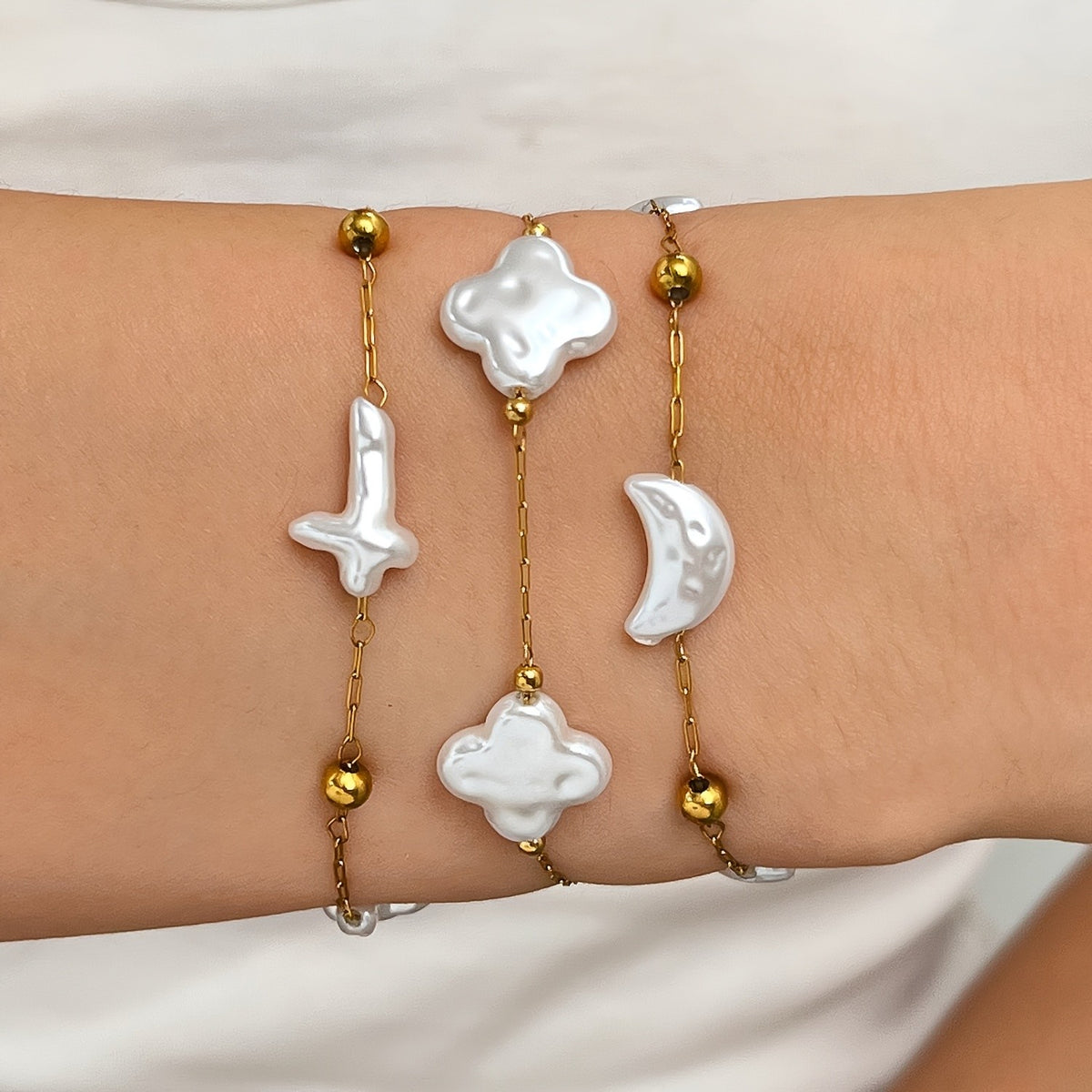 Irregular Pearl Charm Bracelet