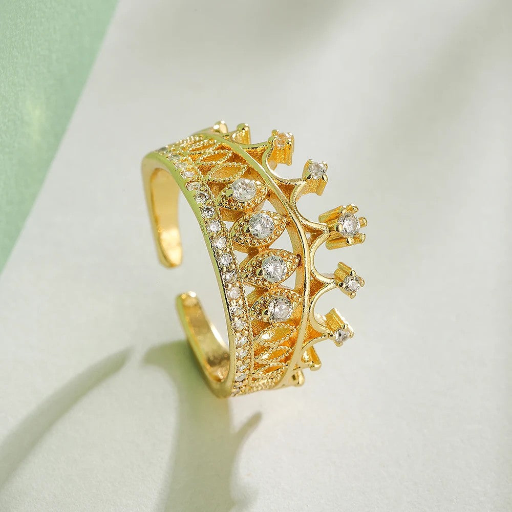 Adjustable 18k Crown Zircon Ring