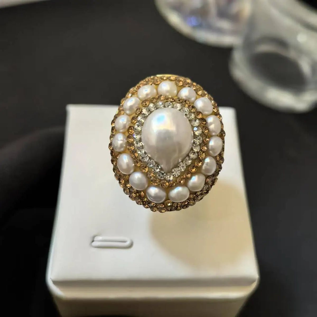 18k Round Pearl Cluster Ring