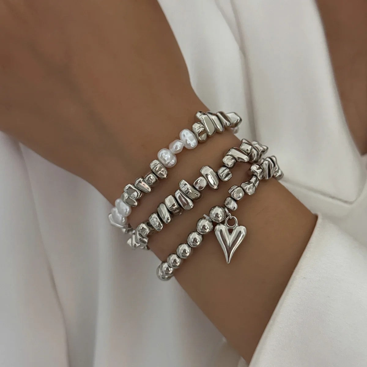 Multi-Layer Irregular Pearl & Heart Bracelet
