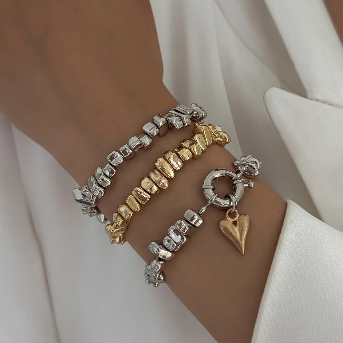 Multi-Layer Irregular Pearl & Heart Bracelet