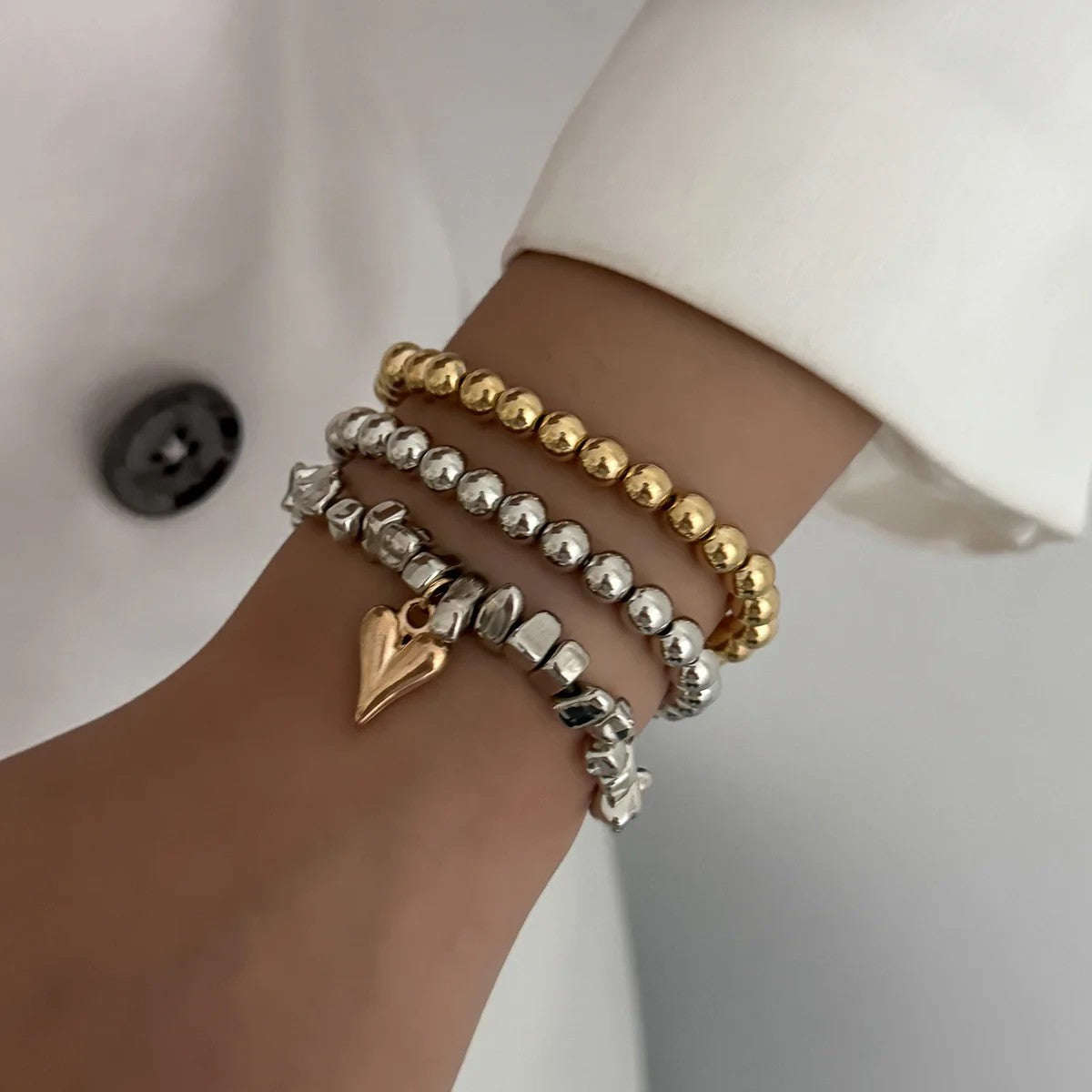 Multi-Layer Irregular Pearl & Heart Bracelet