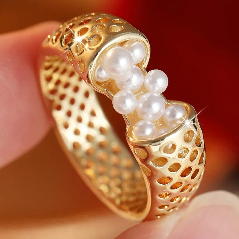 Hollow Skeleton Pearl Ring