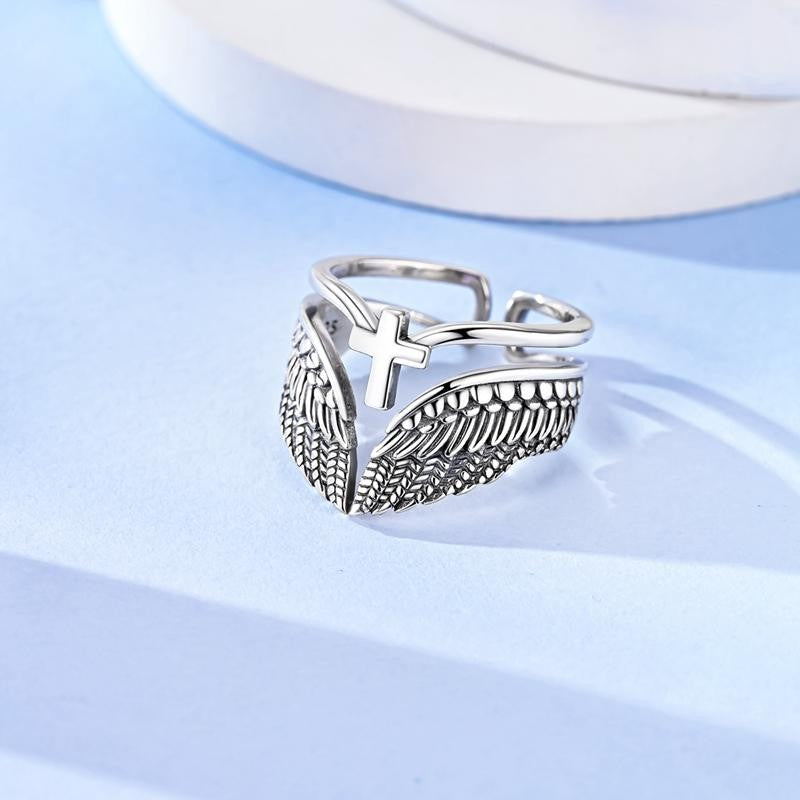 Adjustable Angel Wings Cross Ring