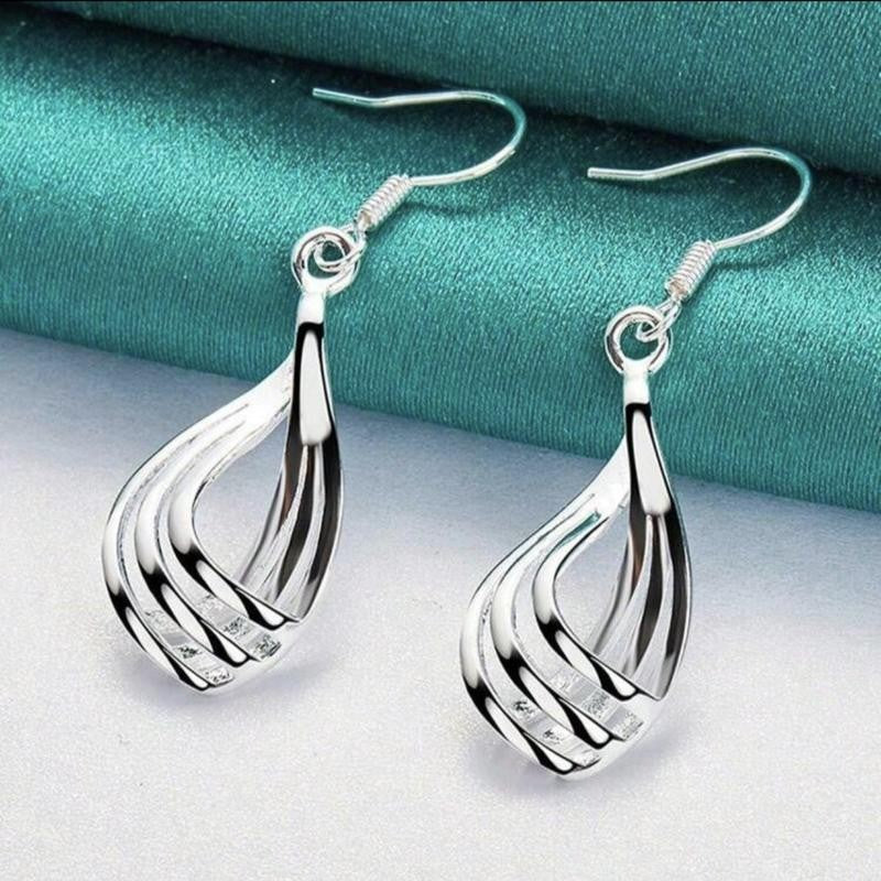 Twisted Teardrop Dangle Earrings
