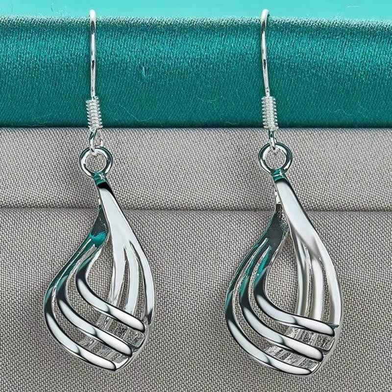 Twisted Teardrop Dangle Earrings